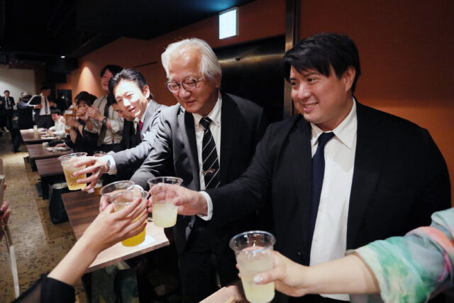 2次会,パーティ,二次会,披露宴,挙式,貸切,パーティ,ウェディング,ウェディングパーティ,カジュアル,カジュアルウェディング,大人数,福岡,博多,天神,中洲,幹事,幹事代行,会社関係,招待,招待状